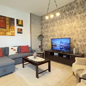 Apartment Cowboy Charm 1br On Yas Island, Abu Dhabi